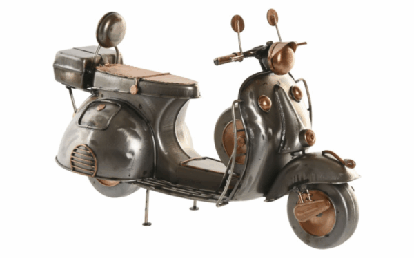 Vehículo decorativo metálico – Plateado