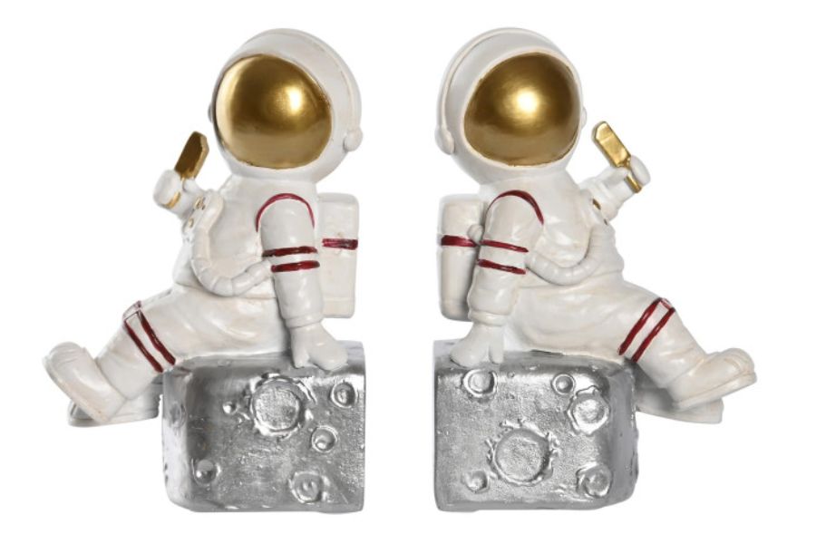 Sujetabros decorativos astronauta de resina.